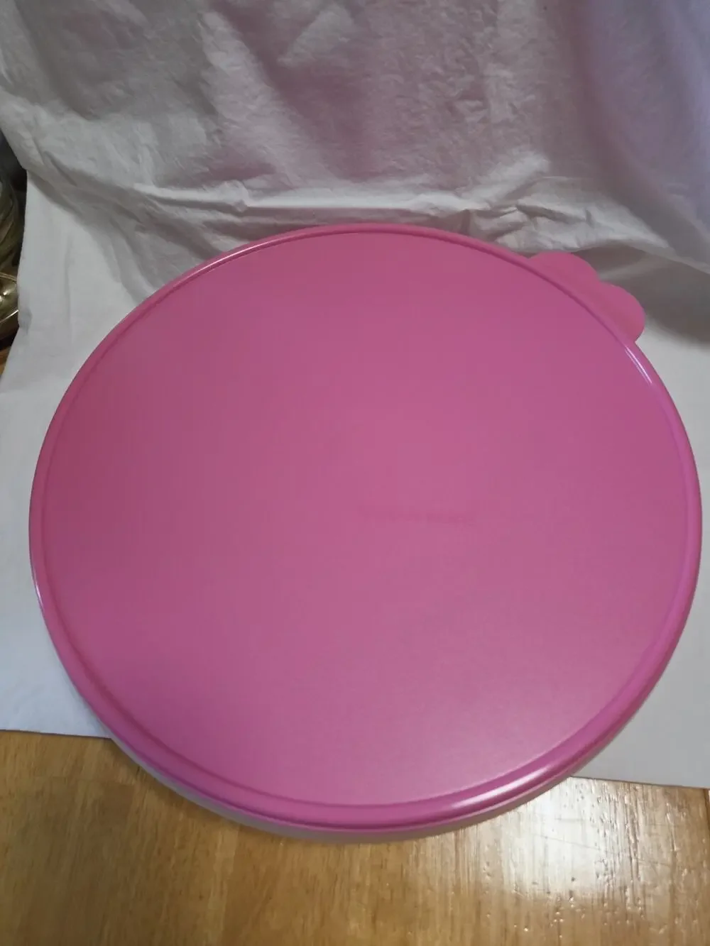 TUPPERWARE 12